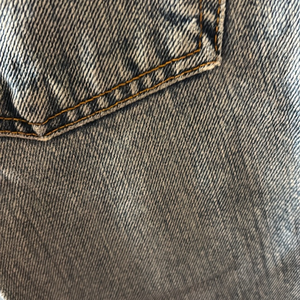 Vintage Lucky Brand Blue Denim Jeans Size 34
Measurements in pics - Picture 11 of 12